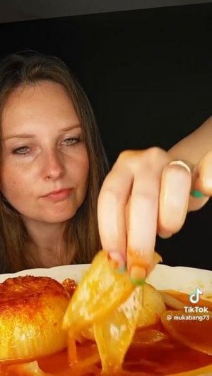 🔥🍲 Мукбанг и Mukbang : СЛАДКАЯ НЕЖНОСТЬ! 🧅 Варёный лук — простой и удивительный вкус