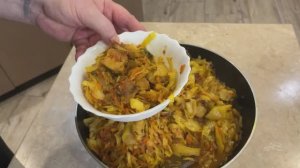 ТУШЕНАЯ КАПУСТА С МЯСОМ на СКОВОРОДЕ !