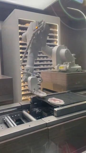 Роботизированный Haidilao смотреть онлайн