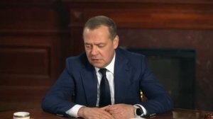 Медведев про Зеленского и власть в Европе которую захватила "банда полоумных"