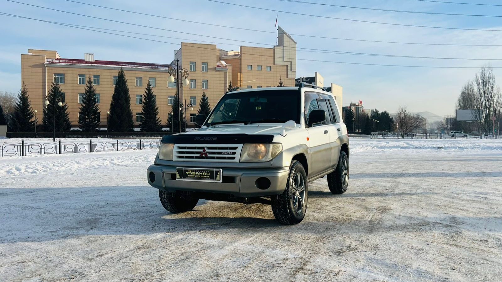 Mitsubishi Pajero iO, 1998 год смотреть онлайн