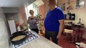 Муж на Кухне, Готовит Шкварки. История Нашего Хозяйства.