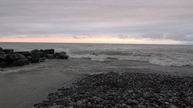 Первое февраля на пляже в Сочи смотреть онлайн