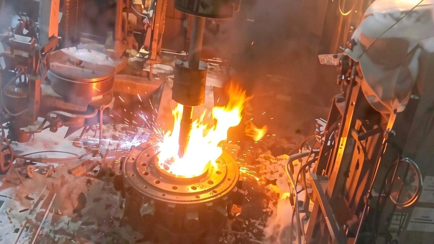 Как бурят скважину на закрытых клиньях (ПКР) и что из этого выйдет!? 🤔😂🔥