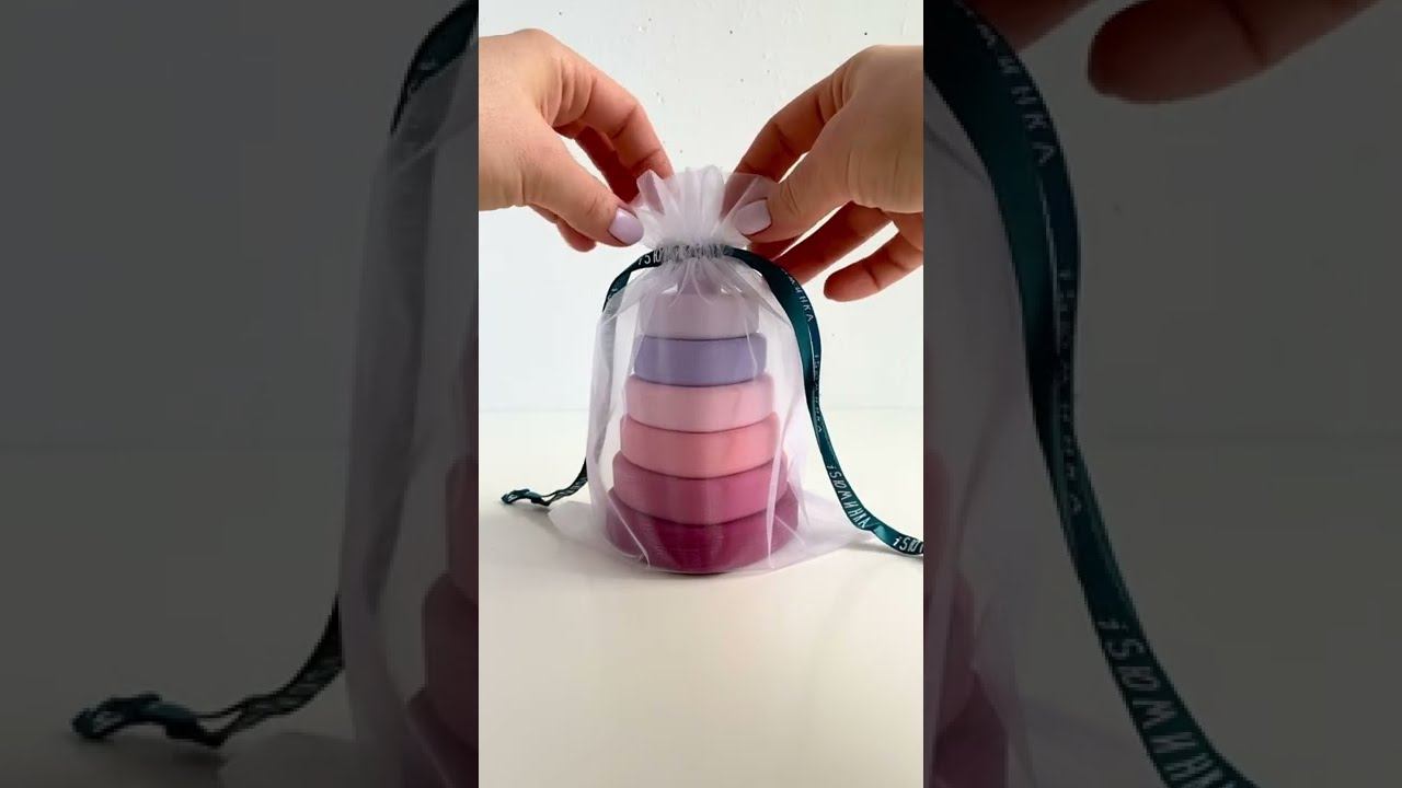 Пирамидка - прорезыватель 2в1 из пищевого силикона Сердечки, iSюминка