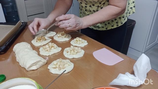ПИРОЖКИ С ЯБЛОКАМИ. ПРО ЯЙЦА ЗАБЫЛА🤔 смотреть онлайн
