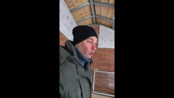 Дом с крышей из ЛСТК