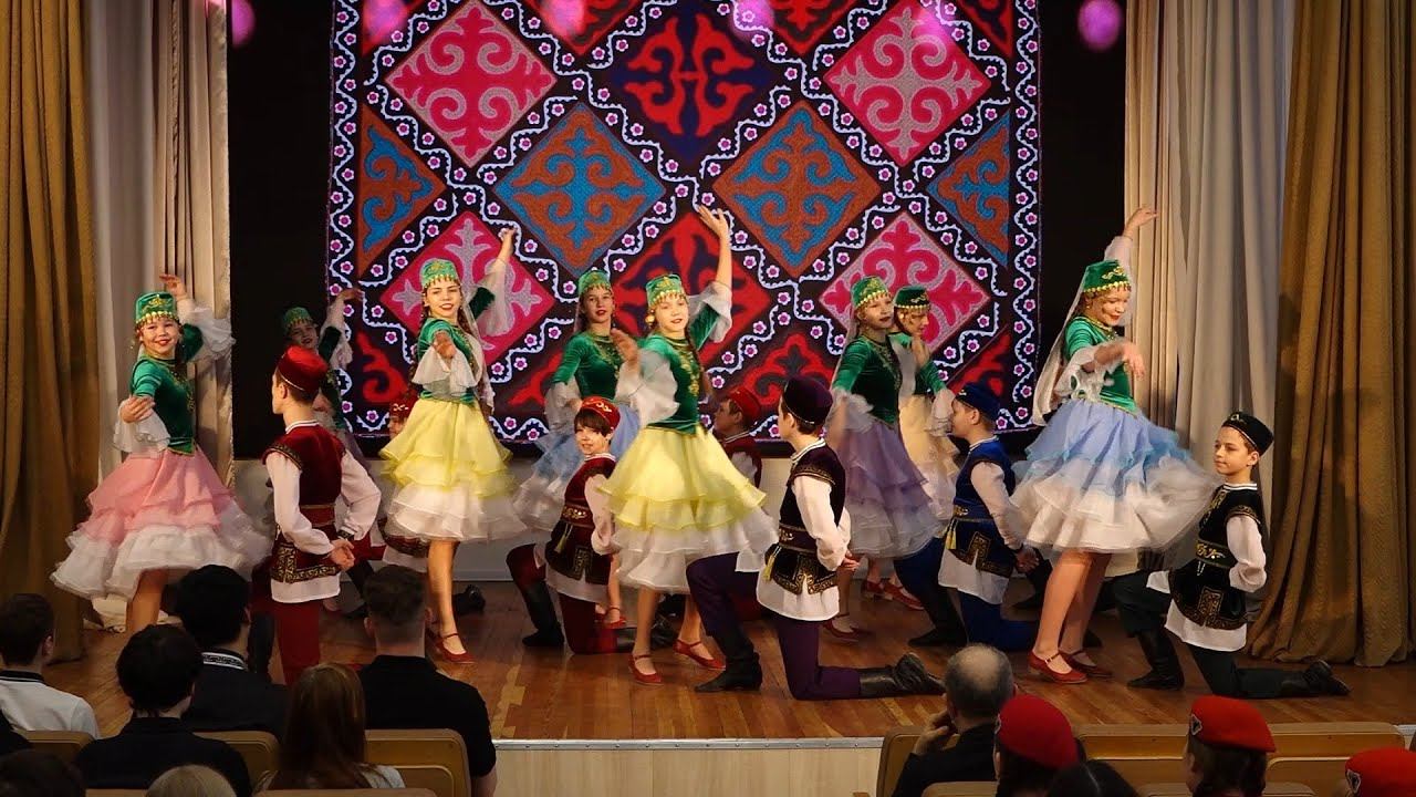 Год народного единства отметили в бийском педагогическом университете (Бийское телевидение) смотреть онлайн