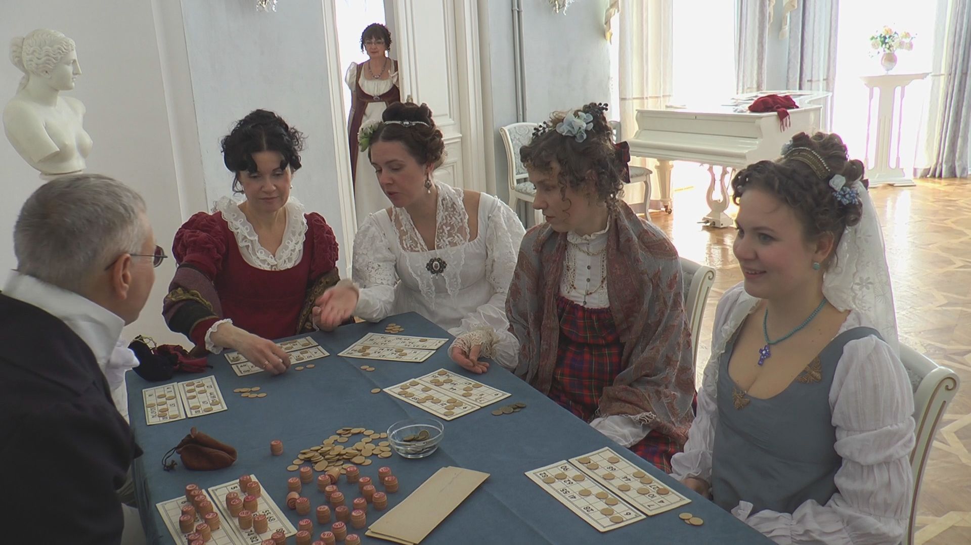 Клуб старинных танцев ХРУСТАЛЬНЫЙ ЗАМОК. 01.02.2026 БОГОРОДИЦК смотреть онлайн