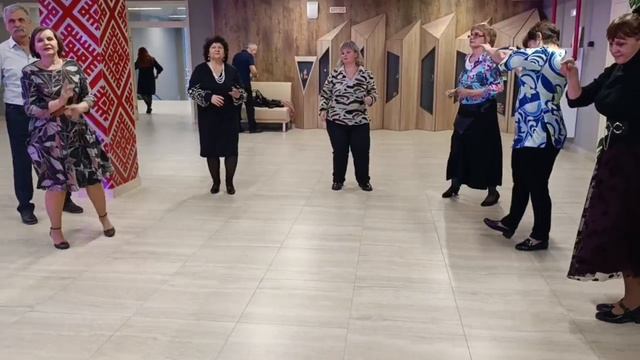 31 января.Будь самим собой... смотреть онлайн