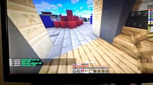 Играю в Minecraft на сервере Dexland