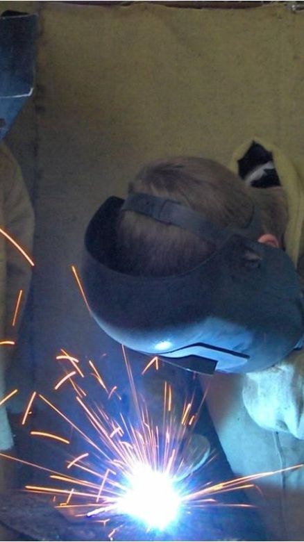 Сварщик в Макеевке ДНР