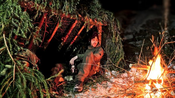 Nordic Ventures - Building a Winter Shelter ❄️ Camping Alone In Freezing Weather