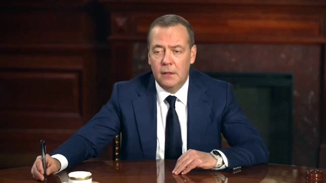 🔍 Цифровой профиль каждого мигранта: новая реальность границ России смотреть онлайн