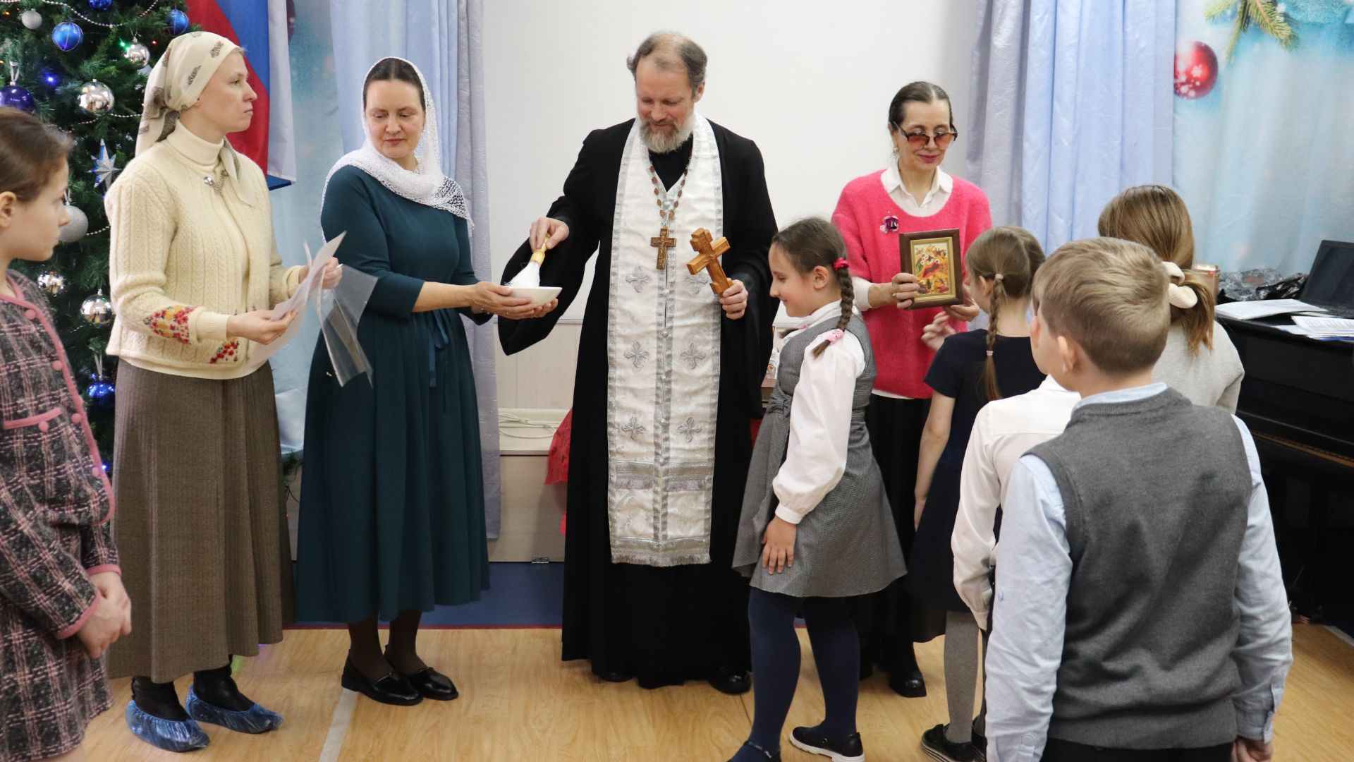 Школа МОРОЗКО. Торжественная линейка, посвящённая Рождеству смотреть онлайн