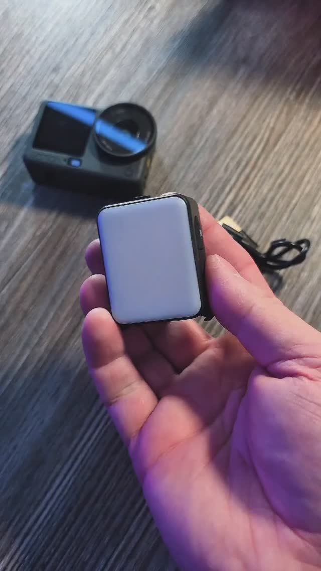 Telesin Mini Fill Light отличный вариант для экшен камеры смотреть онлайн