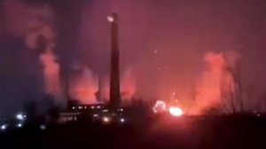 Мощные взрывы гремят в тыловых районах Украины.