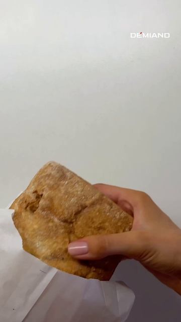 Чесночный хлеб с мисо и сыром 🥪 смотреть онлайн