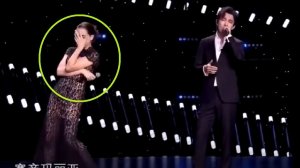 ДИМАШ ИСПОЛНИЛ МЕЧТУ КРАСОТКИ