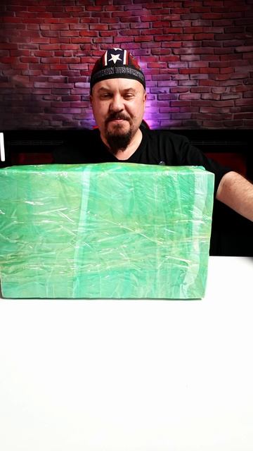 Что внутри этой посылки из Китая? Флагманская RTX 5090 MSI SUPRIM SOC — честная распаковка смотреть онлайн