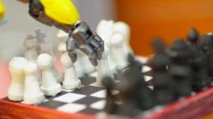 Играем с автоботами Бамблби JCB игрушками и траками