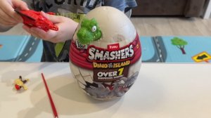 Распаковка яиц динозавров. Спинозавр и стегозавр. Zuru Smashers Dino Island