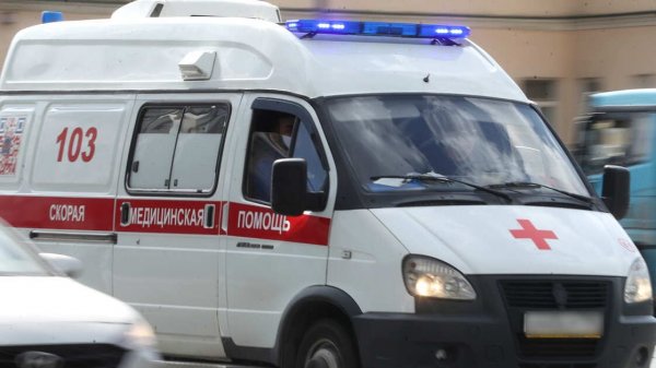 Школьник уронил телефон в ванну и погиб от удара током в Ленобласти