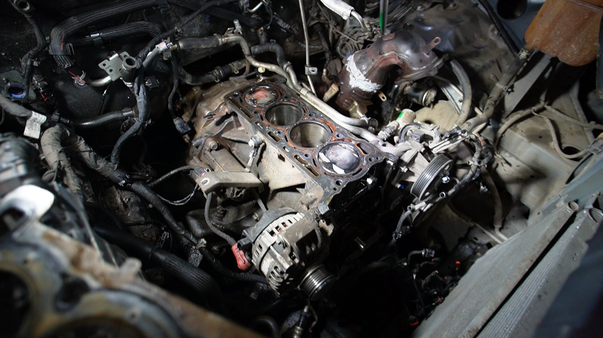 БУДНИ ДИАГНОСТИКИ #8: ПРОДОЛЖЕНИЕ ПО CHANGAN. Прошиваем блок для запуска Peugeot и др.