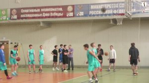 В Саяногорске стартовал первый муниципальный чемпионат по баскетболу