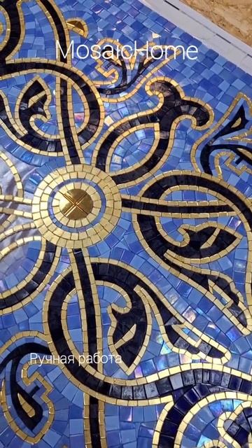 Панно из мозаики 