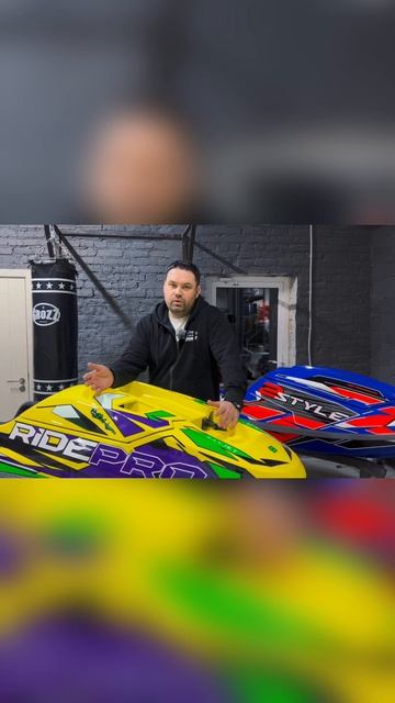 Стоячий гидроцикл – это не то, что ты думаешь! смотреть онлайн