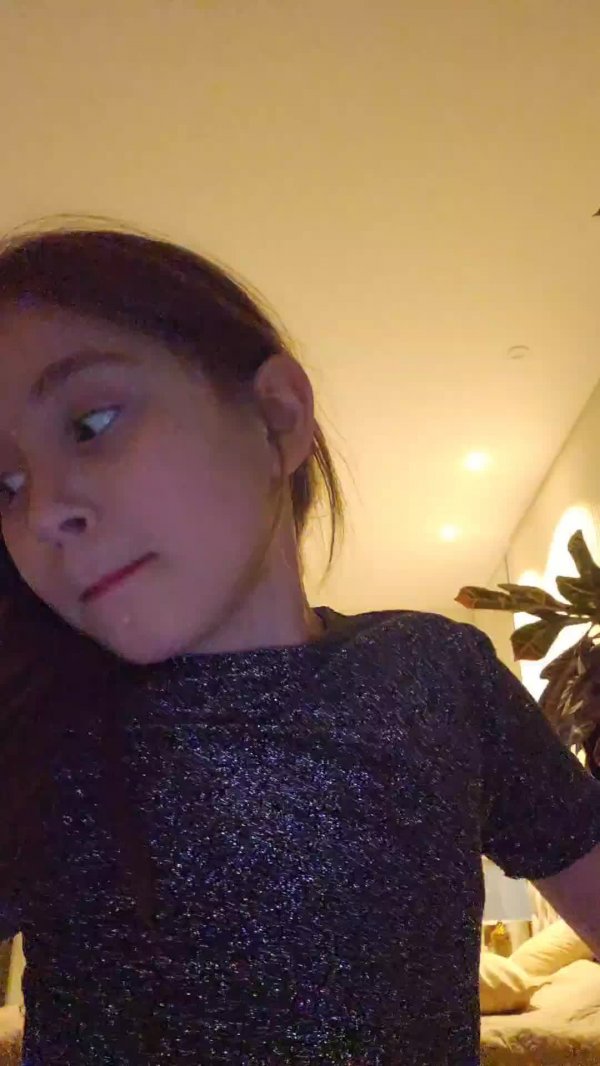 чёрный и синий топ