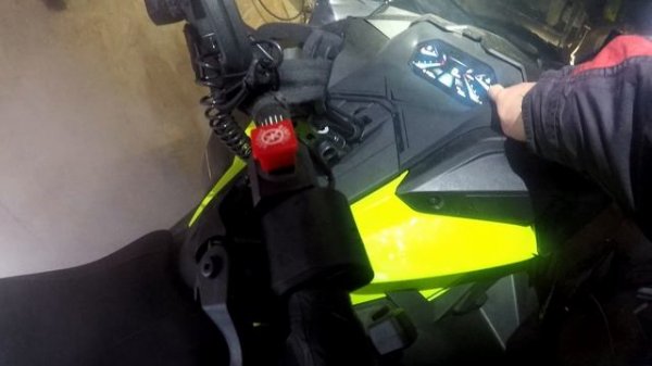 Шармакс 1000 заводим после ночной стоянки