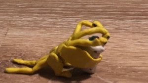 Кинг Гидора ест шаурму (шаверму)