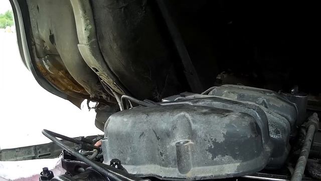 Скания 124, Скания 4 серии. Двигатель DSC 1201. Меняем прокладки под крышками клапанов. смотреть онлайн