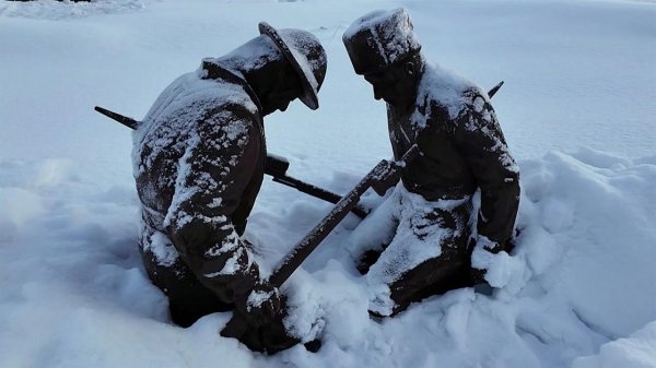 В 1918 году Юрьевский полк в Архангельской области дал отпор интервентам из стран Антанты.