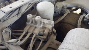 Как снять блок подготовки воздуха (ECAM) MAN TGX