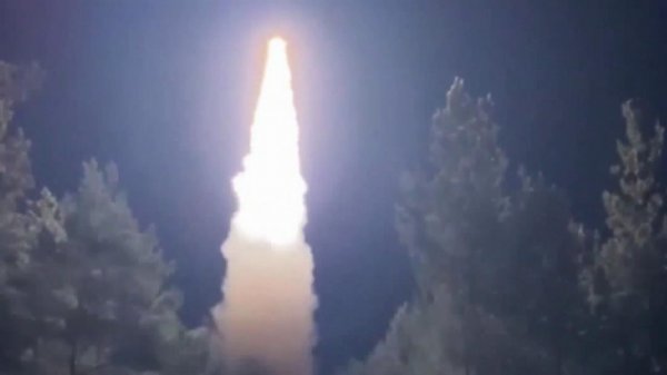 Российские войска нанесли мощные удары по военным объектам Украины.