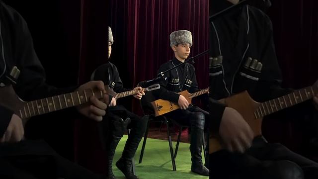 Районный конкурс исполнителей на народных инструментах «Машаран аз»