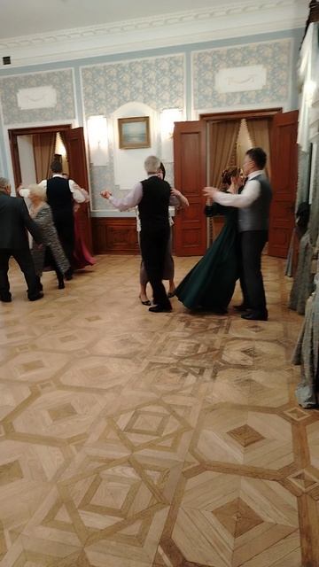 Вальс. Зимний бал в усадьбе Немцевичей Скоки 26год смотреть онлайн