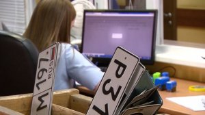 Mash: в России начали изымать автомобильные номера серии "АМР"