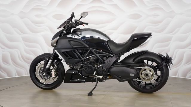 Ducati Diavel vin ZDMG100ABCB011359 смотреть онлайн