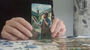 Нужны ли вы ему или это ваши иллюзии? Расклад Таро