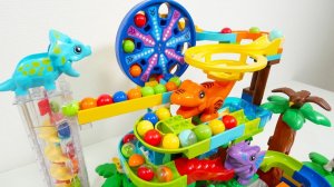 СТРОИМ ГОРКУ ДЛЯ ВЕСЕЛЫХ ШАРИКОВ С ЛИФТОМ  КАТАЕМ ШАРИКИ ДЛЯ ДЕТЕЙ ДЕТСКИЙ КАНАЛ ИГРАЛКИ-ЗАЛИПАЛКИ