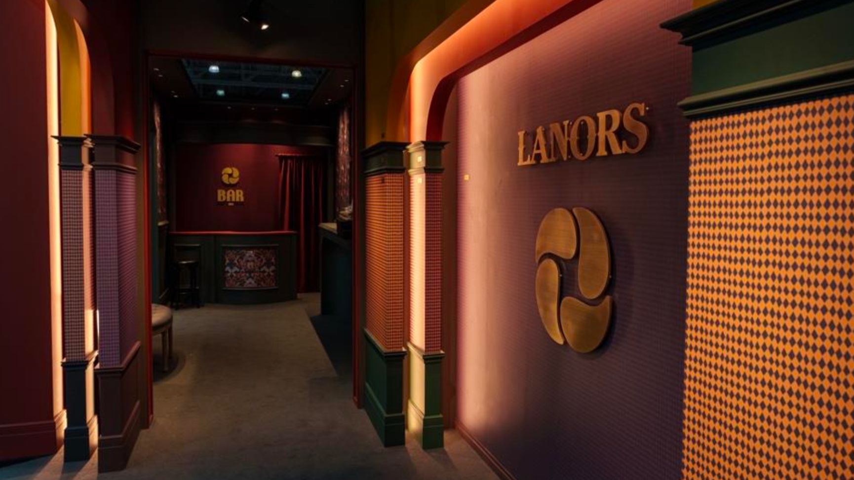 Lanors Theatre MosBuild 2025 смотреть онлайн