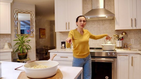 Зря Паниковали ❄️ | Распаковка | Готовлю Вкусный Ужин | Тефтели в Томатном Соусе | Эгине