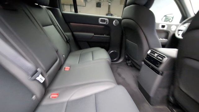 LIXIANG L7 Ultra смотреть онлайн