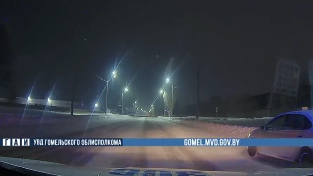 Два звонка в течение 10 минут:как бдительность граждан помогла ГАИ обезвредить опасность на дорогах смотреть онлайн