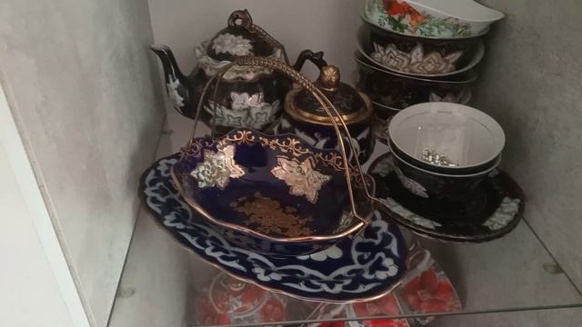 ДЕД со СНЕГОМ БОРЕТСЯ / ПОСУДА КРАСИВАЯ в ДОМИКЕ на УРАЛЕ / СЕЛЬСКАЯ ЖИЗНЬ смотреть онлайн