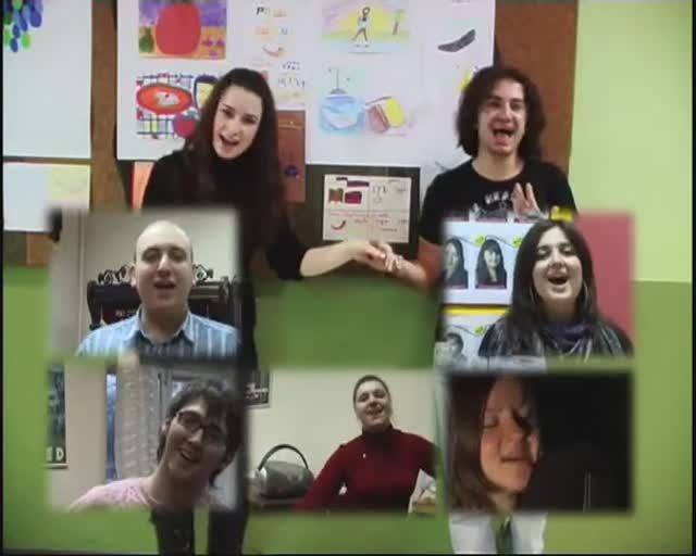 "Мы все семья" (оригинал)